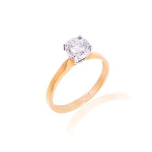 18ct Solitaire Diamond Ring